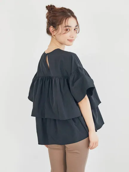 Akigawa Tiered Half Sleeve Blouse