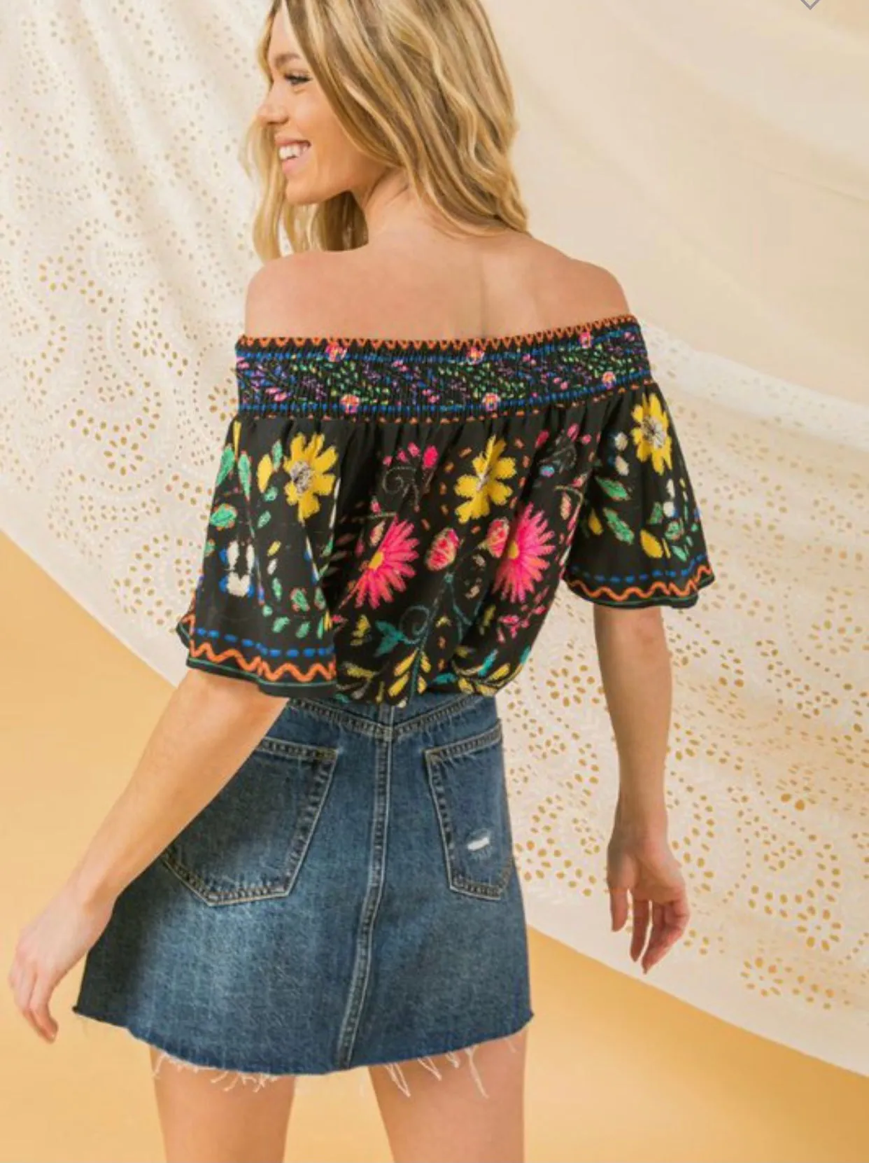 Folklore Top (2 colors)